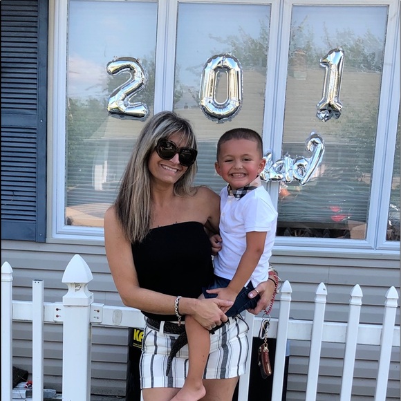 Meet your Posher, Danielle - Picture 5 of 16